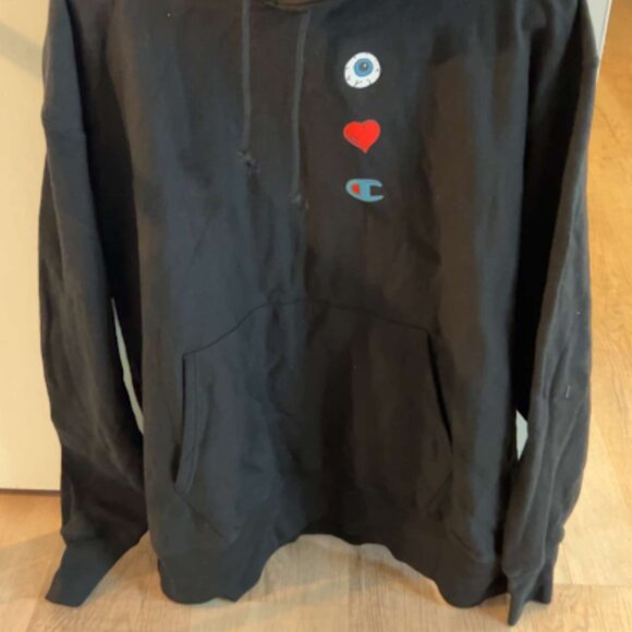 Champion hoodie - Picture 2 of 2